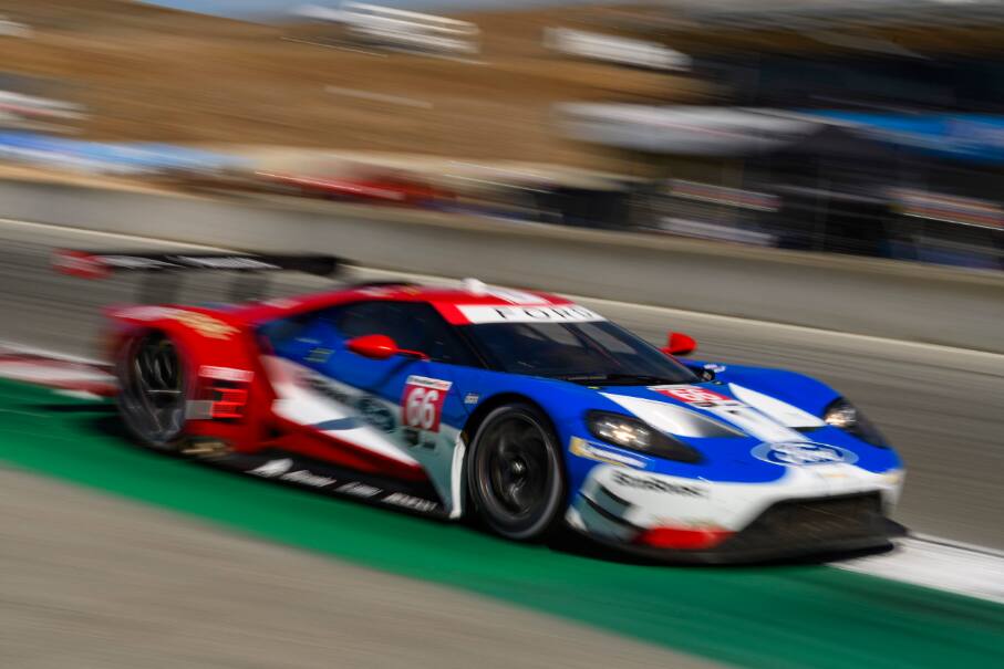 Muller took the lead early and then Hand stretched that lead in the final two stints. Muller took the lead early and then Hand stretched that lead in the final two stints.